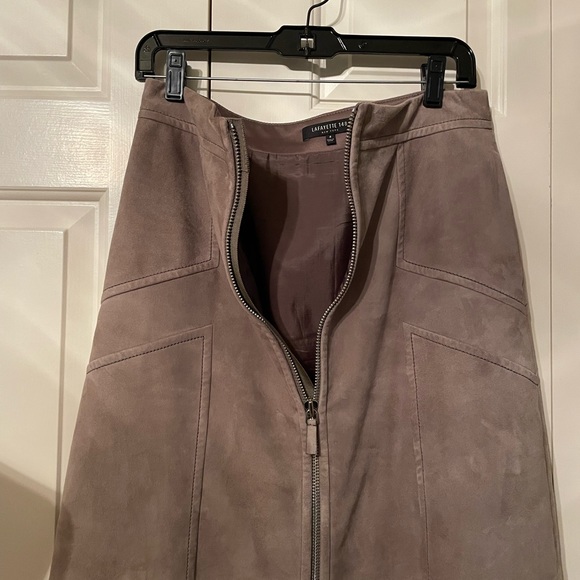 Lafayette 148 suede skirt - Picture 4 of 7